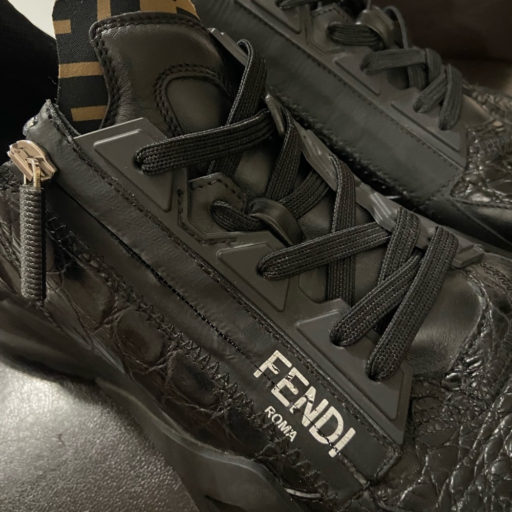 Fendi Flow Roma sneakers - Picture 7 of 7